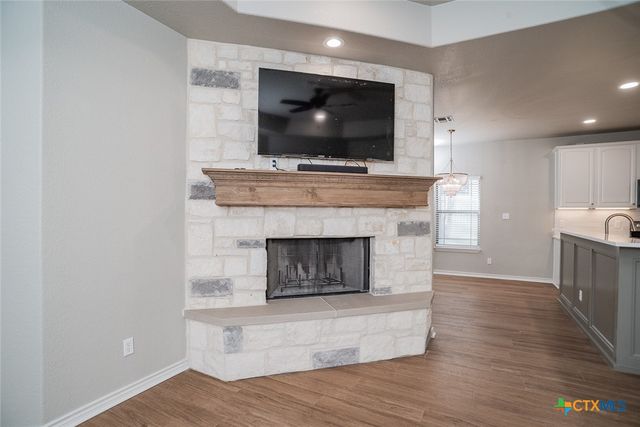 526 Blue Heron Lane, Mcqueeney, TX 78123