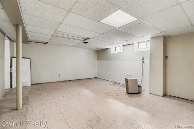 6791 Winthrop Street, Detroit, MI 48228