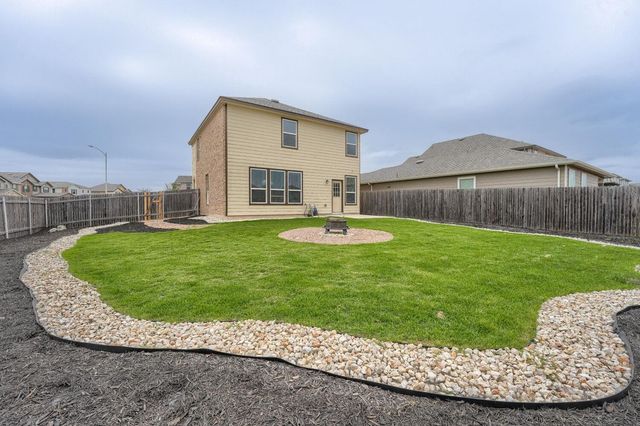 19201 James Carter Jr ST, Manor, TX 78653