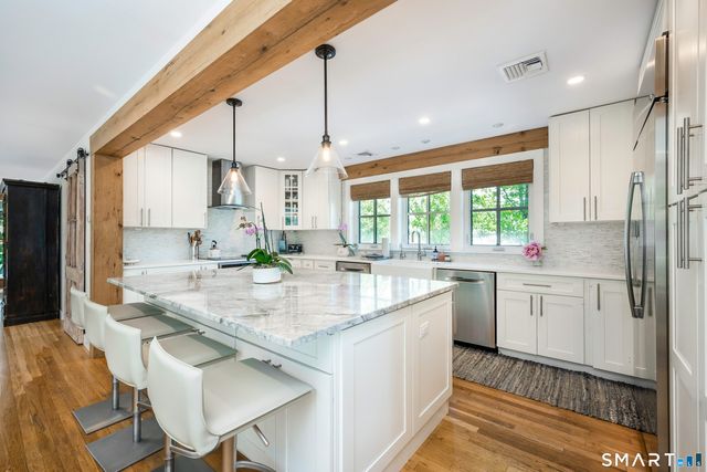 21 Fairfield Avenue, Darien, CT 06820