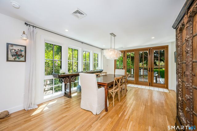 21 Fairfield Avenue, Darien, CT 06820