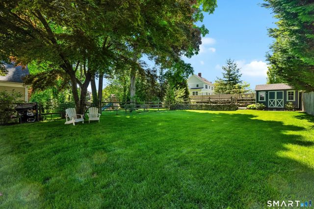 21 Fairfield Avenue, Darien, CT 06820