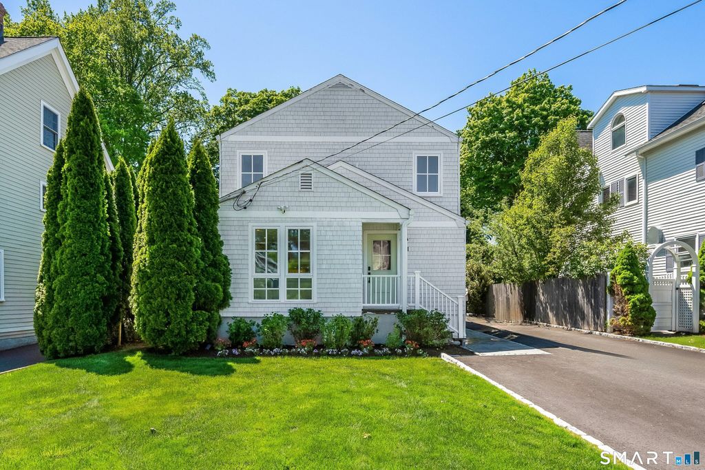 21 Fairfield Avenue, Darien, CT 06820
