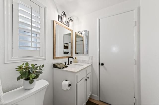 220 Vista Montana Way, Oceanside, CA 92054