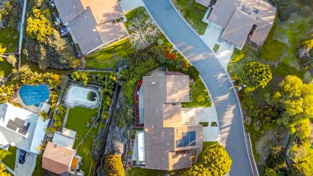 220 Vista Montana Way, Oceanside, CA 92054