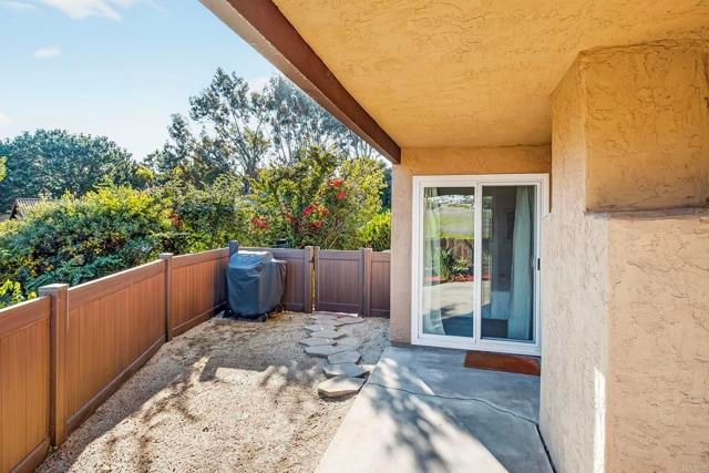 220 Vista Montana Way, Oceanside, CA 92054