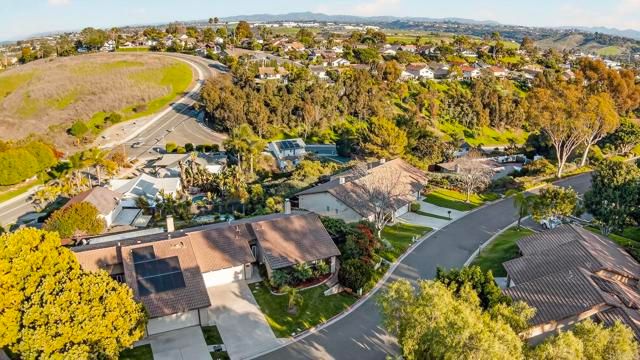 220 Vista Montana Way, Oceanside, CA 92054