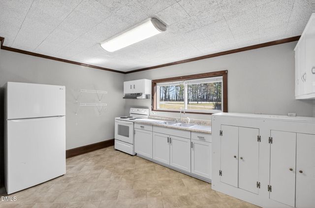 5182 N Carolina 56, Franklinton, NC 27525