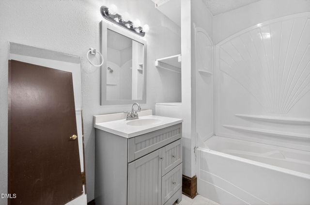 5182 N Carolina 56, Franklinton, NC 27525