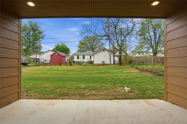 1414 E University Avenue, Sapulpa, OK 74066