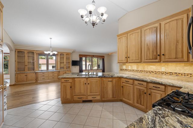 1240 KINGS RD, Rapid City, SD 57702