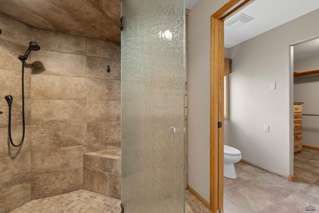 1240 KINGS RD, Rapid City, SD 57702