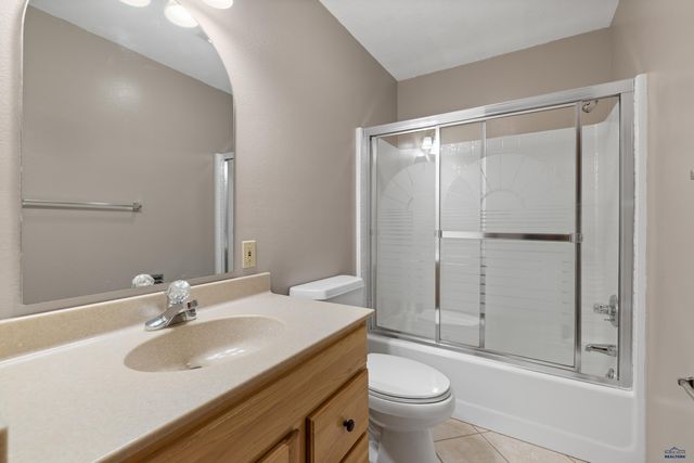 1240 KINGS RD, Rapid City, SD 57702