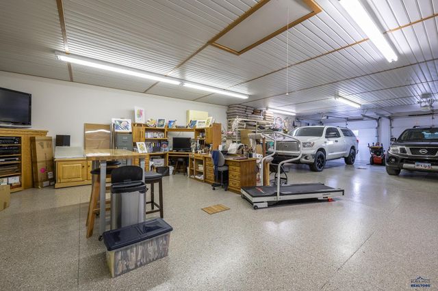 1240 KINGS RD, Rapid City, SD 57702