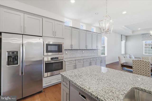 2594 SOPHIA CHASE DR, Marriottsville, MD 21104