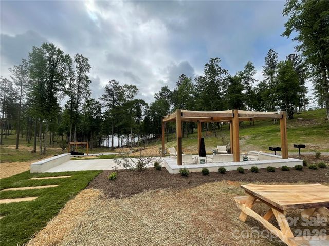 2308 Jumping Run 34, Connelly Springs, NC 28612