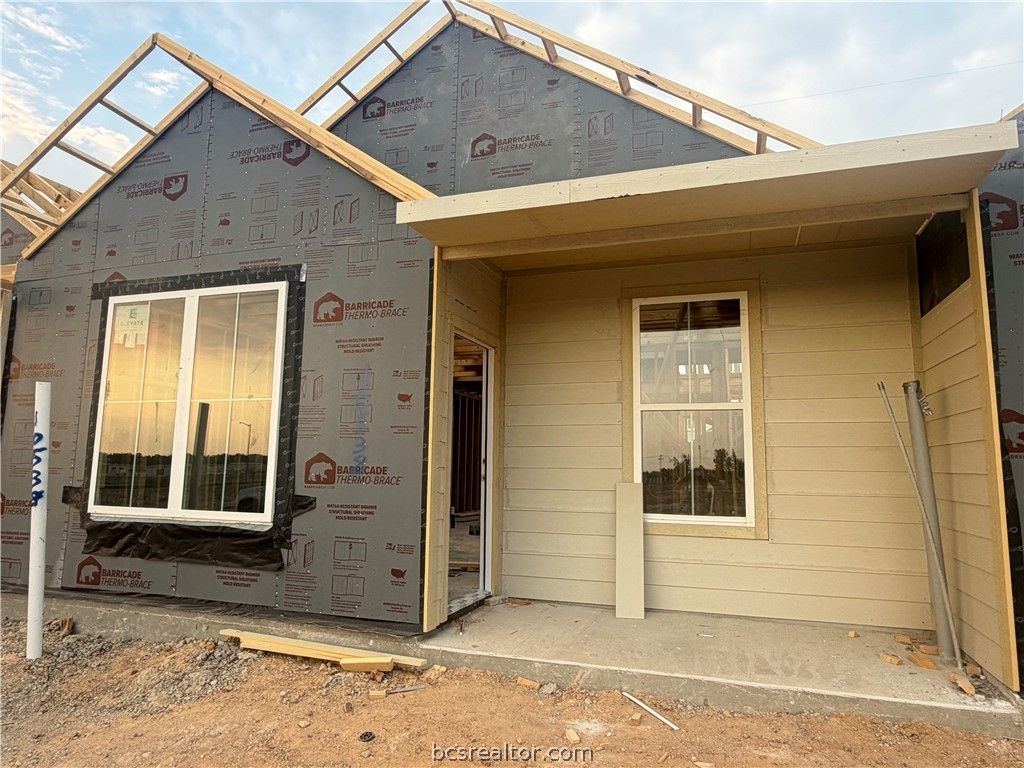 10538 Berry Branch Lane, Bryan, TX 77845 — photo 2