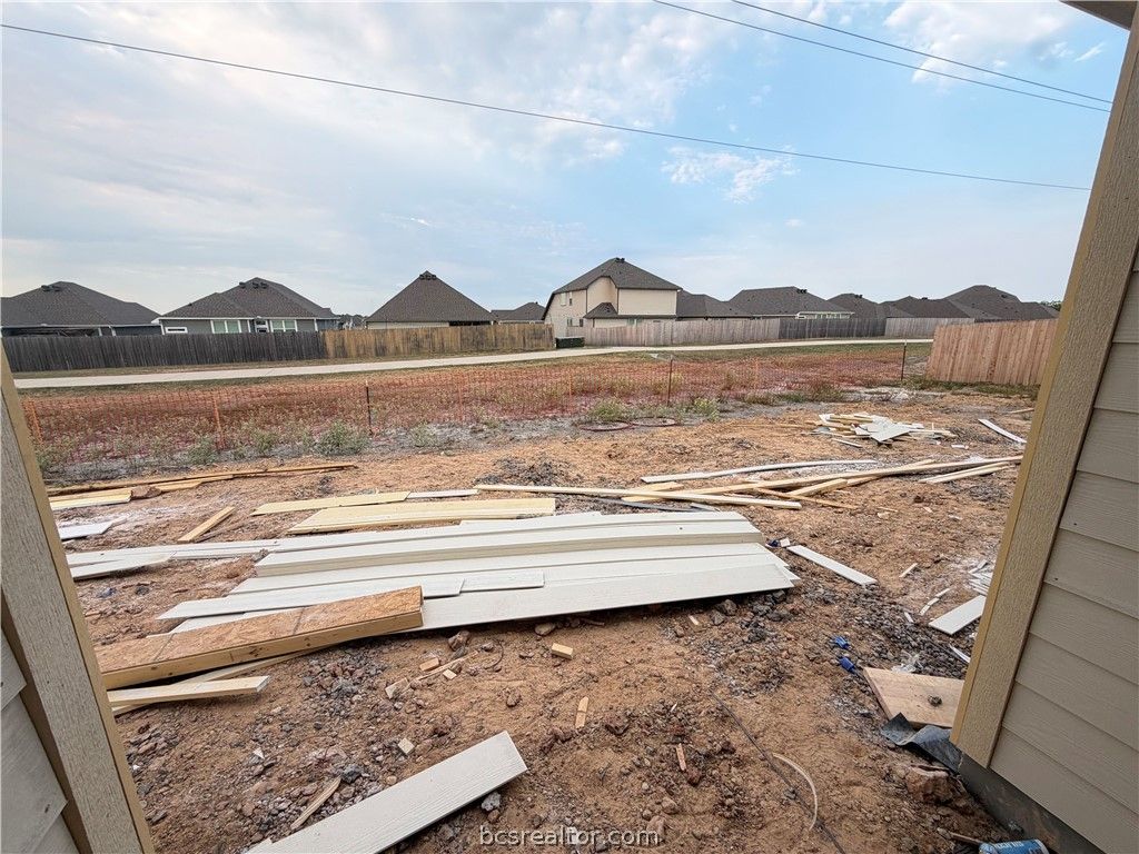 10538 Berry Branch Lane, Bryan, TX 77845 — photo 5