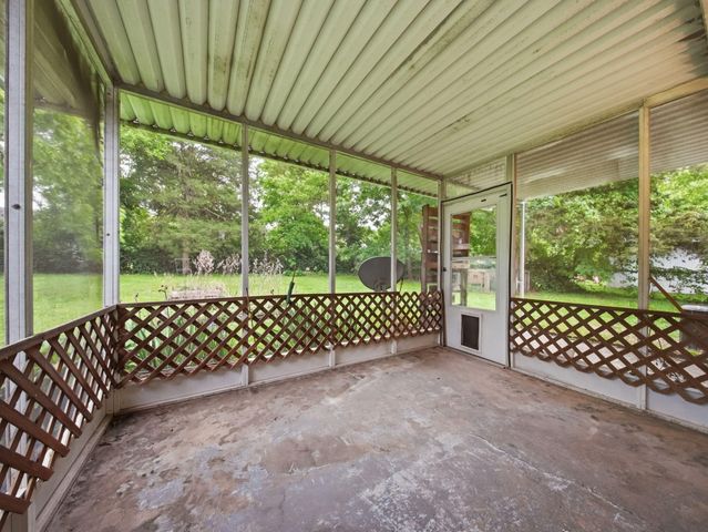 2926 E Lombard Street, Springfield, MO 65802
