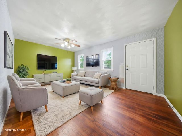 2926 E Lombard Street, Springfield, MO 65802