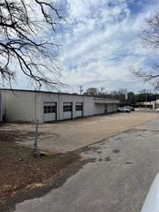 209 S Palestine Street, Athens, TX 75751