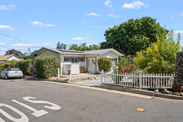 1210 Pine Drive, El Cajon, CA 92020