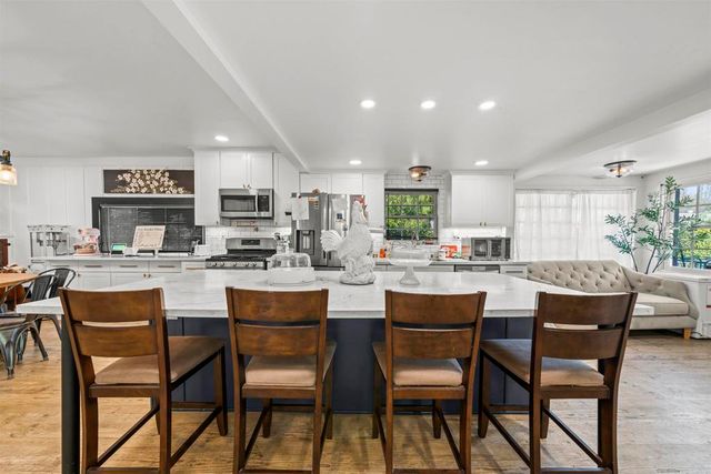 1210 Pine Drive, El Cajon, CA 92020