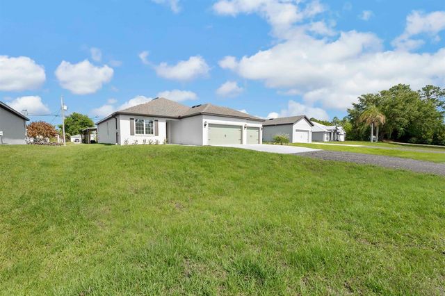 392 SW Paw Court, Port St. Lucie, FL 34953