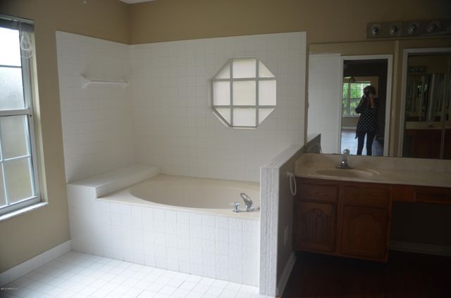 1008 LARKSPUR Loop, St. Johns, FL 32259