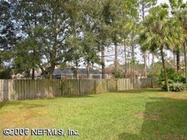 1008 LARKSPUR Loop, St. Johns, FL 32259