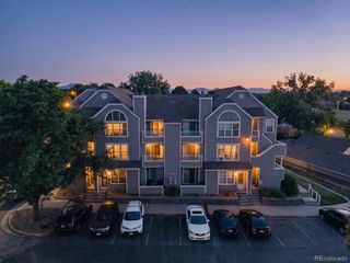 5755 W Atlantic Pl 202, Lakewood, CO 80227