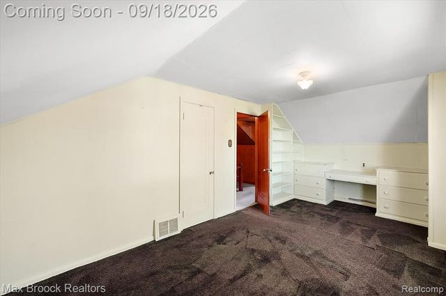 22665 Madison Street, Saint Clair Shores, MI 48081