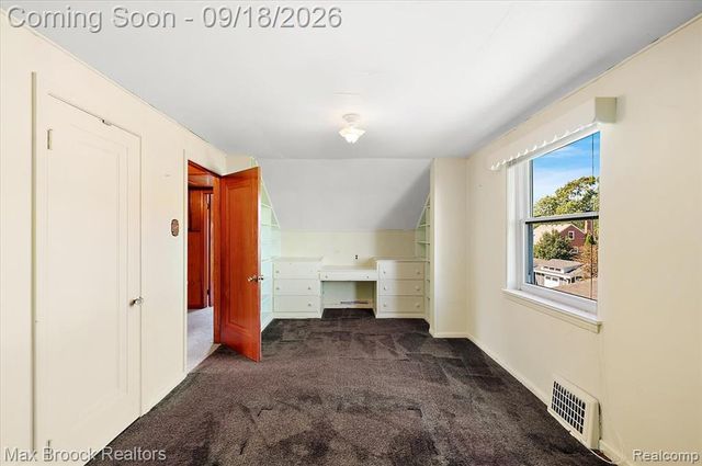 22665 Madison Street, Saint Clair Shores, MI 48081