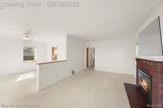 22665 Madison Street, Saint Clair Shores, MI 48081