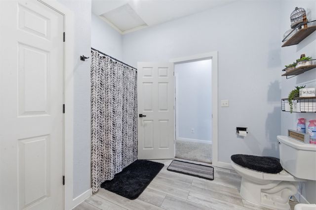 630 N Santa Fe, Augusta, KS 67010