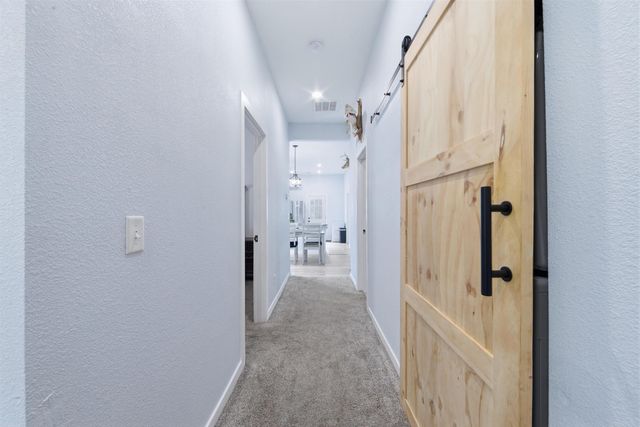 630 N Santa Fe, Augusta, KS 67010