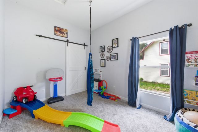 630 N Santa Fe, Augusta, KS 67010