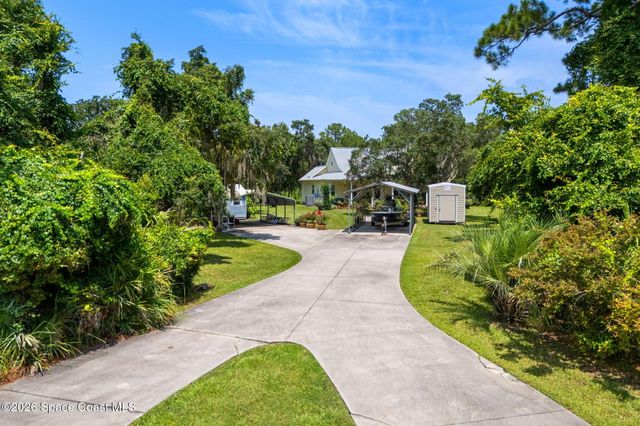 3931 U.S. 1, Mims, FL 32754