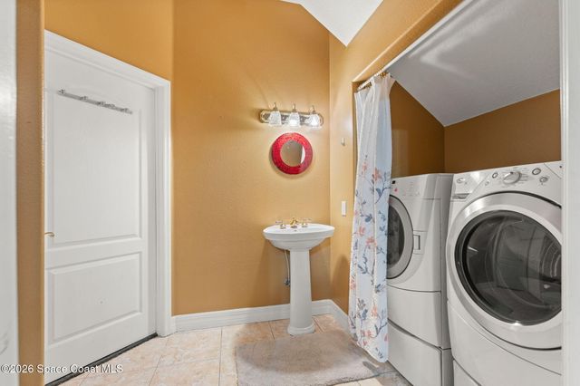3931 U.S. 1, Mims, FL 32754