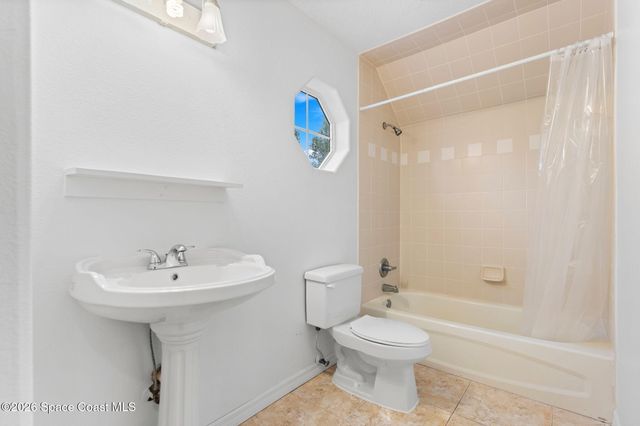 3931 U.S. 1, Mims, FL 32754