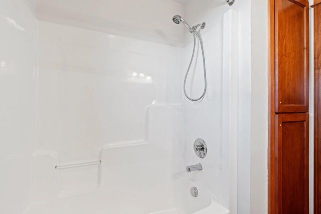 2155 MAHOGANY TRAIL, De Pere, WI 54115