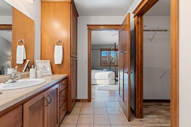 2155 MAHOGANY TRAIL, De Pere, WI 54115