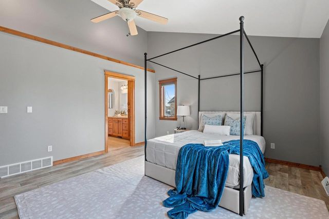 2155 MAHOGANY TRAIL, De Pere, WI 54115