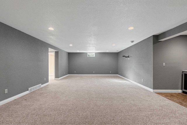 2155 MAHOGANY TRAIL, De Pere, WI 54115