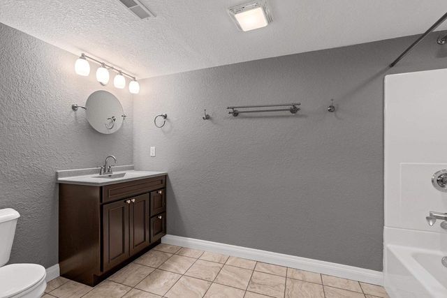 2155 MAHOGANY TRAIL, De Pere, WI 54115