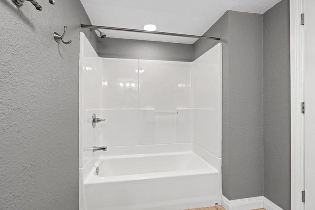 2155 MAHOGANY TRAIL, De Pere, WI 54115