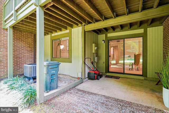 2021 WINGED FOOT CT, Reston, VA 20191