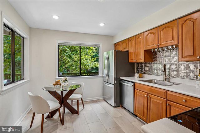 2021 WINGED FOOT CT, Reston, VA 20191