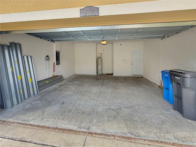 12425 FAIRLAWN DRIVE, Riverview, FL 33579