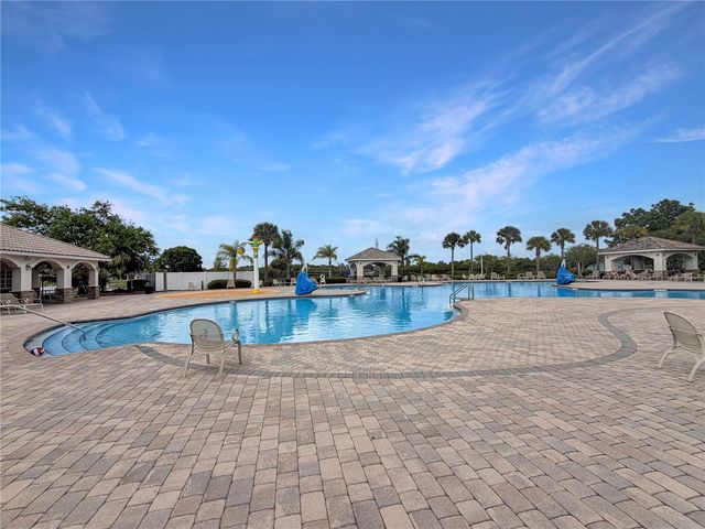 12425 FAIRLAWN DRIVE, Riverview, FL 33579